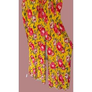 JW Woman Plus Size 2X Palazzo Pants Mustard Yellow Floral Smocked Wide Leg NWT